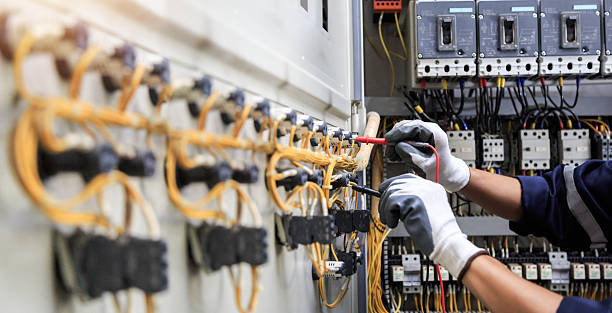 Professional Electrician technician working in Saucier, MS